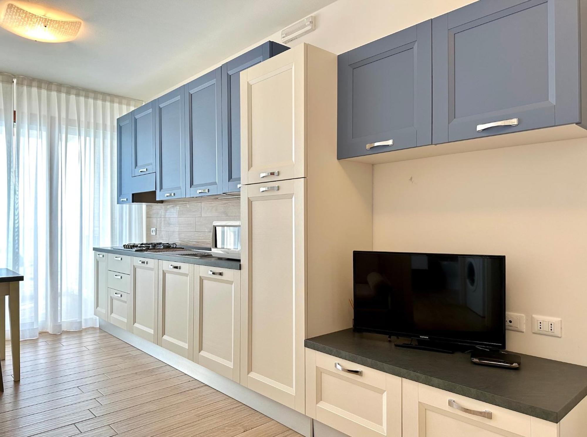 Emy Fronte Mare-carraro Immobiliare Jesolo-family