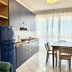 Emy Fronte Mare - Carraro Immobiliare - Family